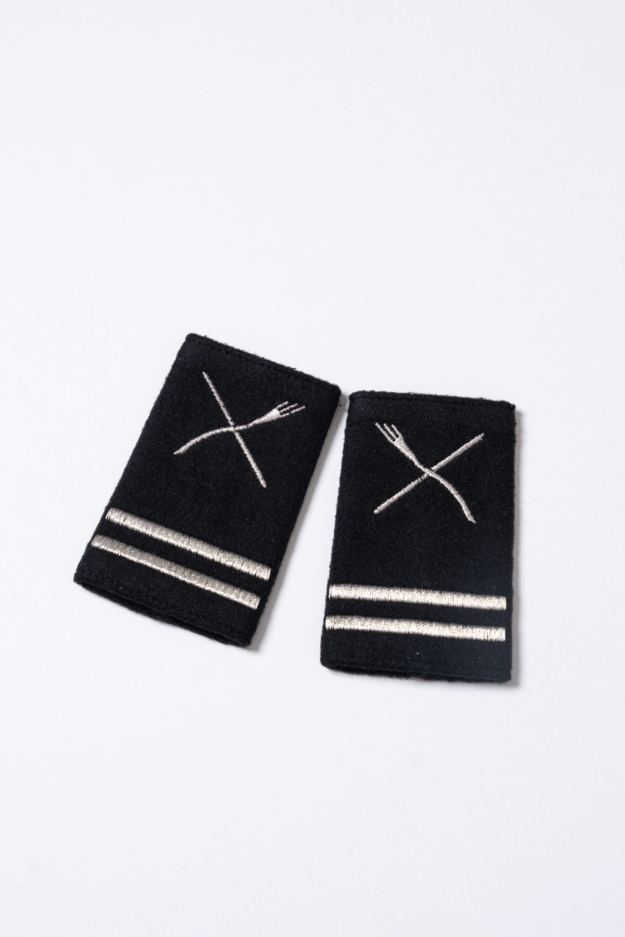 Silver second chef epaulettes